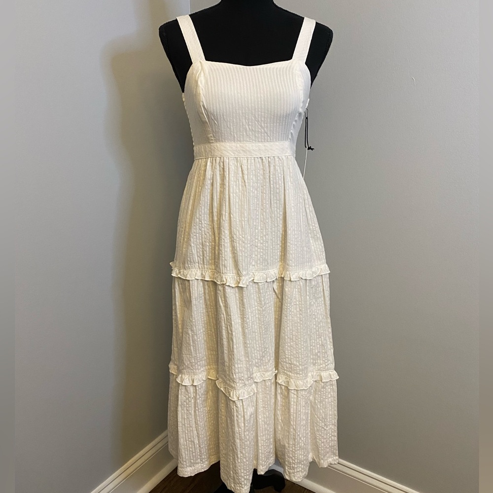 Elegant White Tiered Maxi Dress